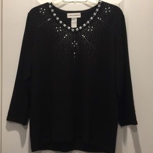 Cathy Daniels size L lightweight sweater